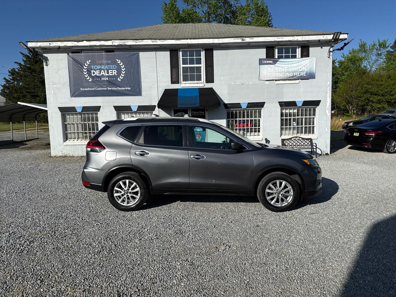 Nissan Rogue SV 4D SUV AWD 2018