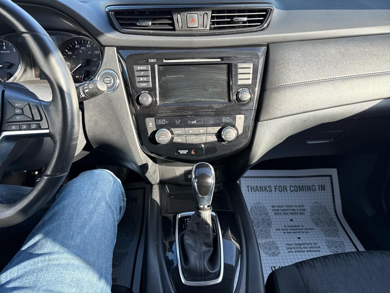 Nissan Rogue SV 4D SUV AWD 2018