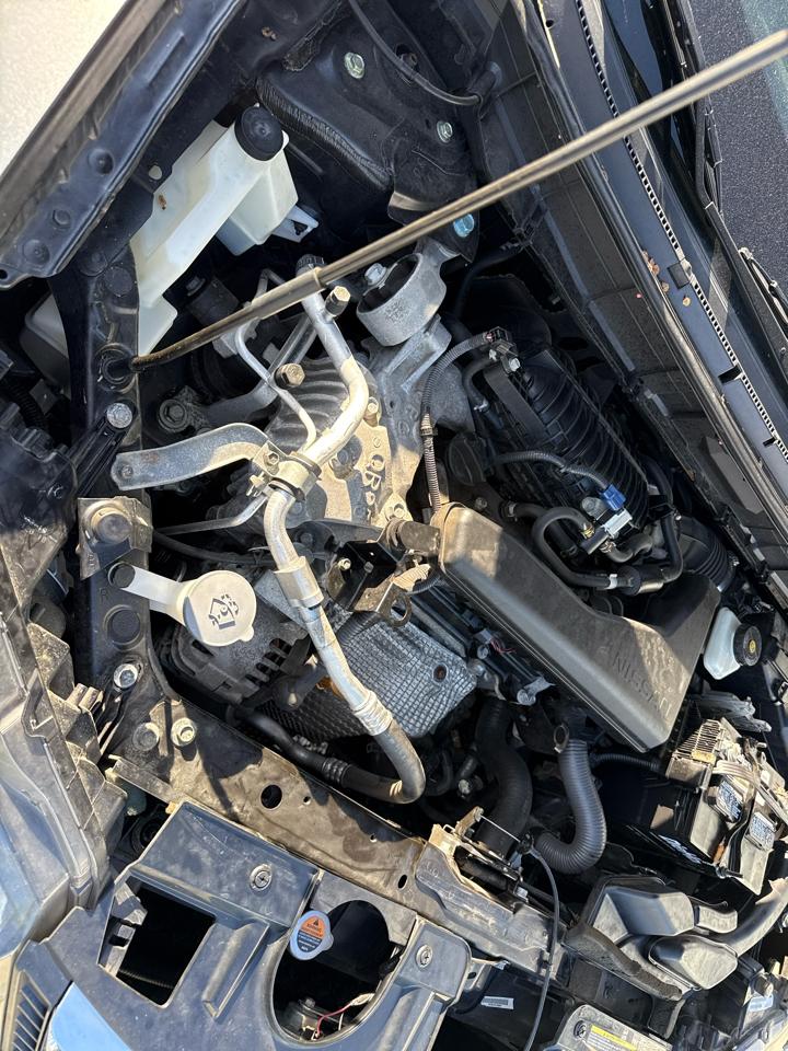 Nissan Rogue SV 4D SUV AWD 2018