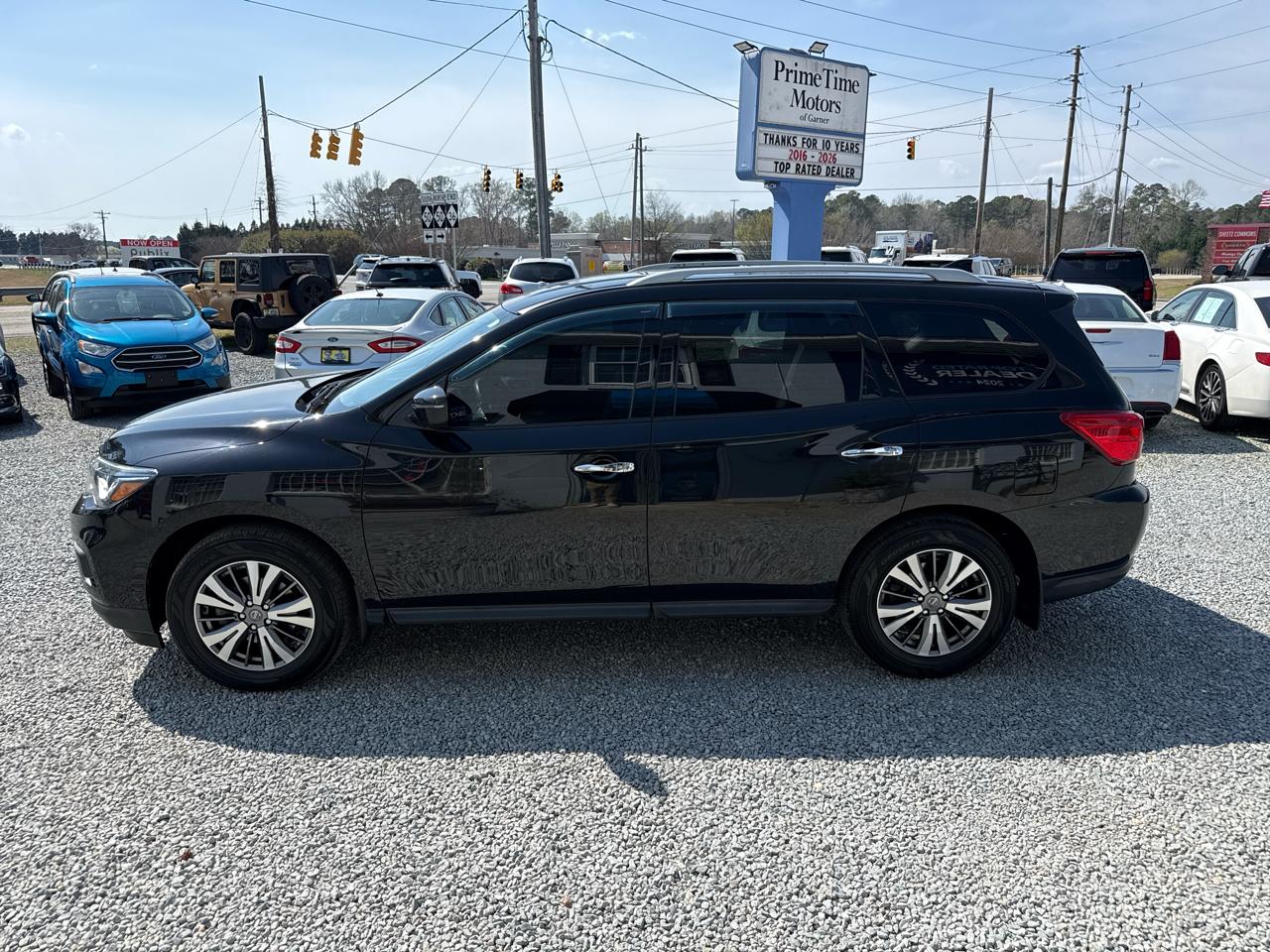 Nissan Pathfinder SV 4D SUV FWD 2020