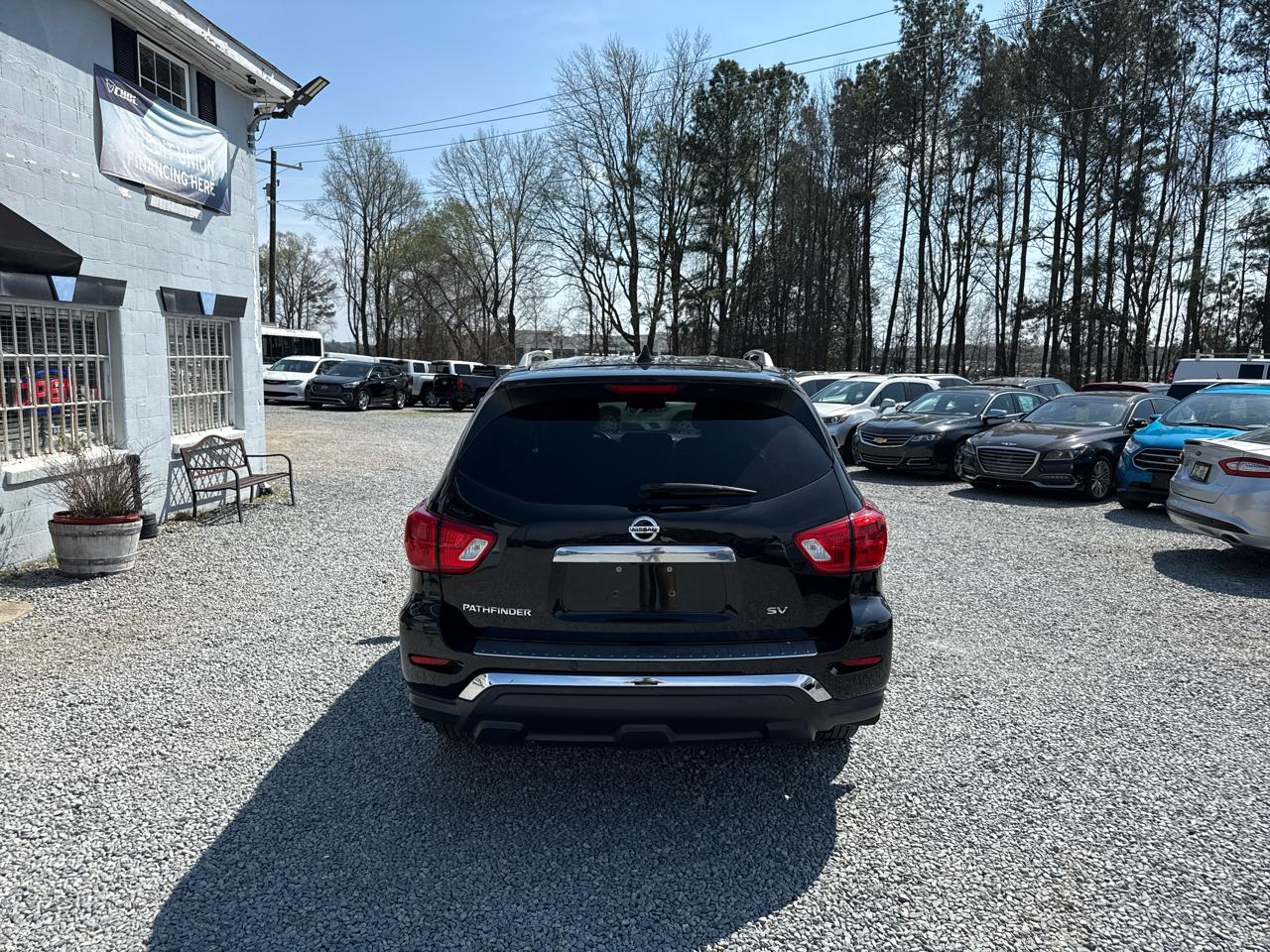 Nissan Pathfinder SV 4D SUV FWD 2020