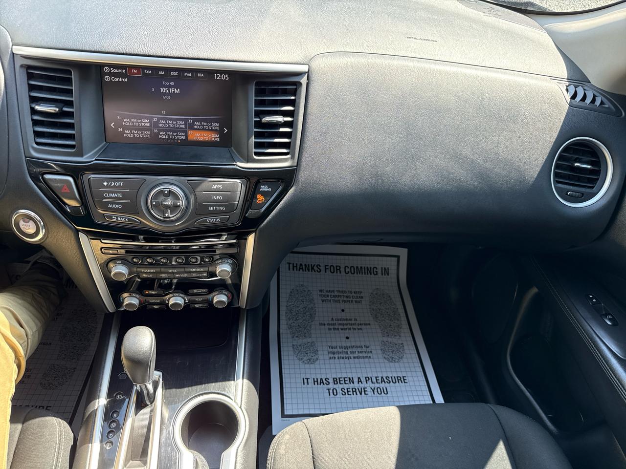 Nissan Pathfinder SV 4D SUV FWD 2020