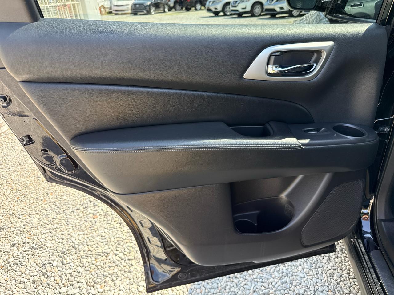 Nissan Pathfinder SV 4D SUV FWD 2020