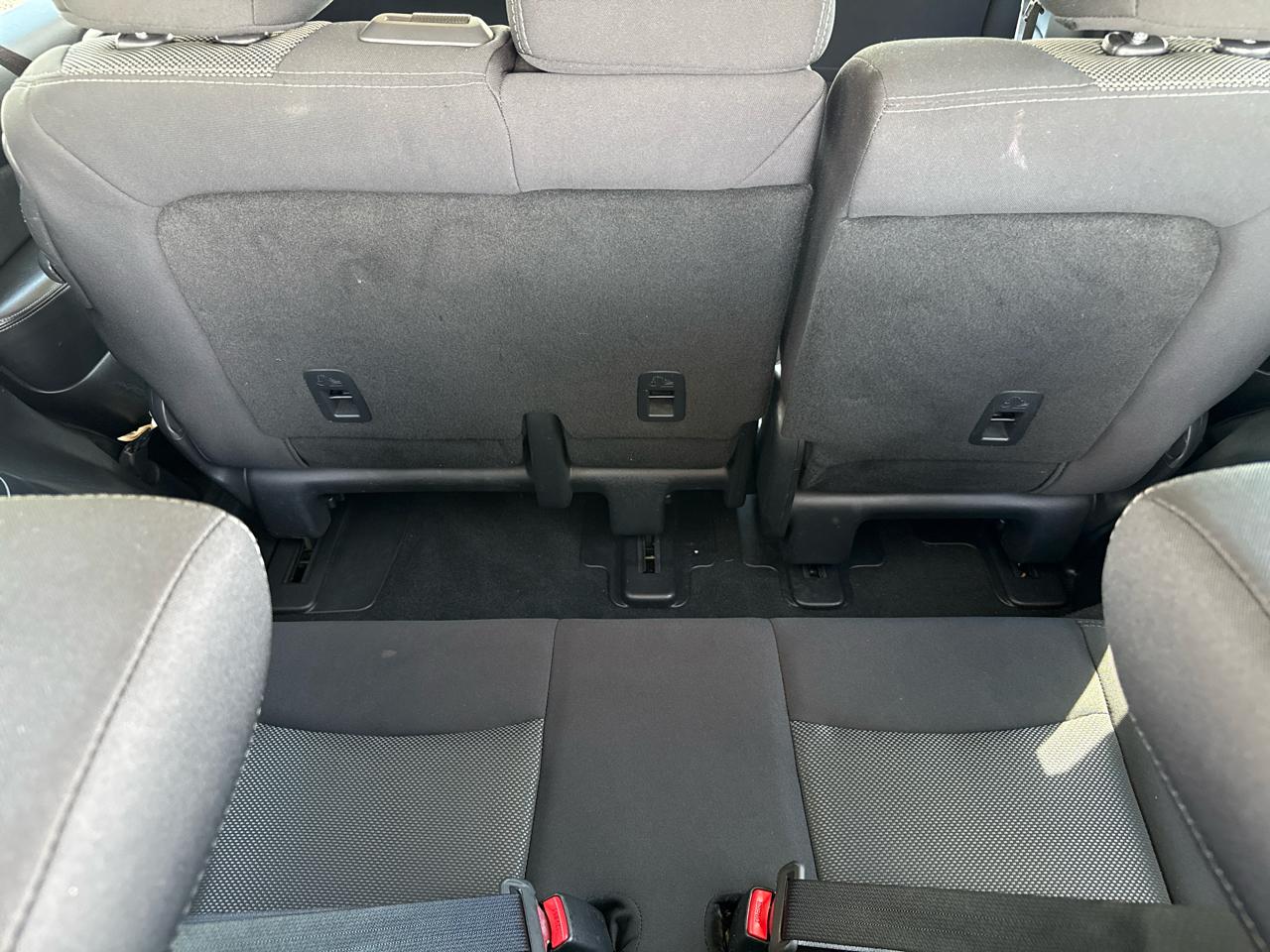 Nissan Pathfinder SV 4D SUV FWD 2020