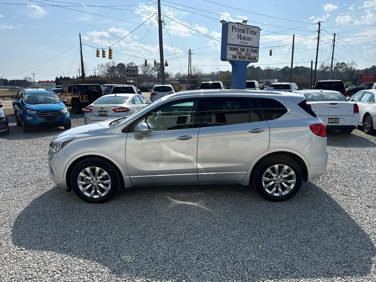 Buick Envision Essence 4D SUV FWD 2018