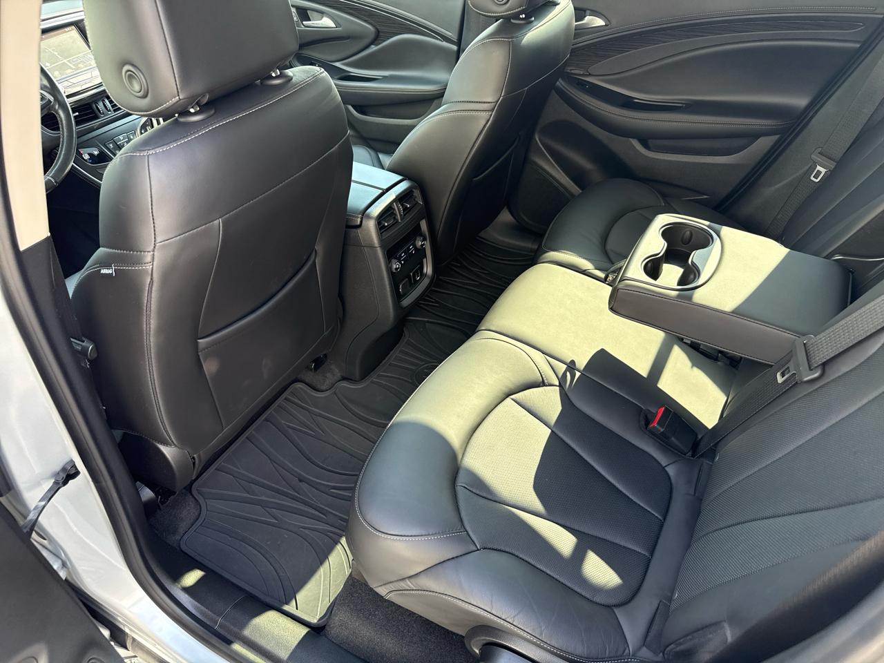 Buick Envision Essence 4D SUV FWD 2018