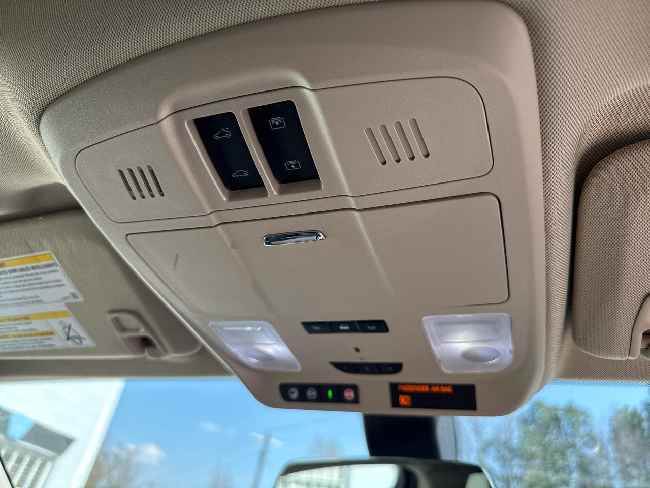 Buick Envision Essence 4D SUV FWD 2018