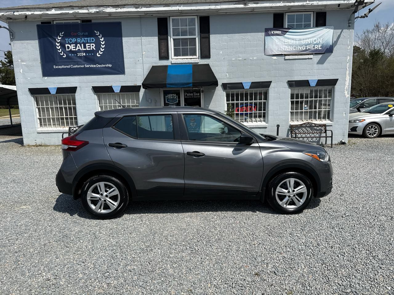 Nissan Kicks S 4D SUV FWD 2020