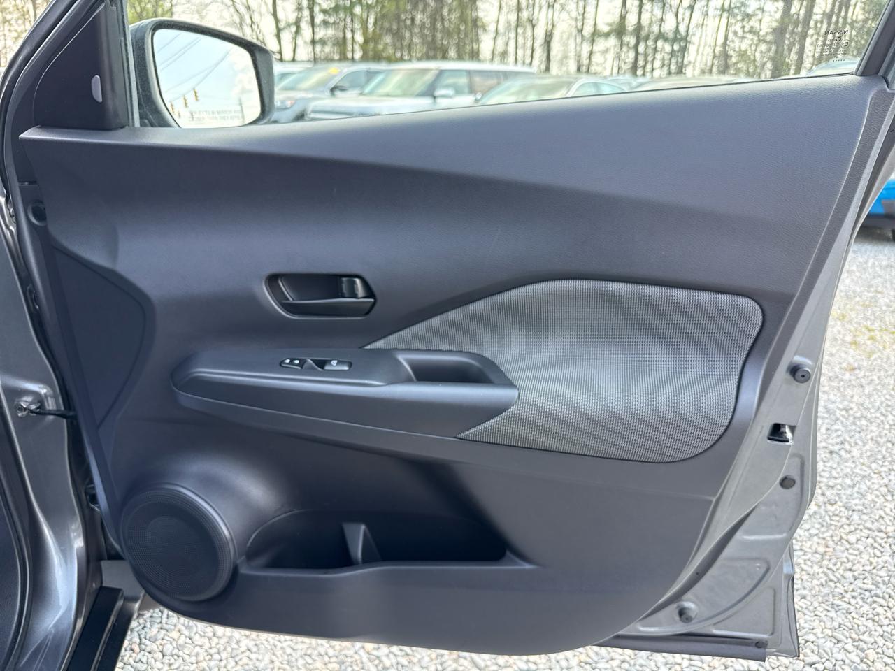 Nissan Kicks S 4D SUV FWD 2020