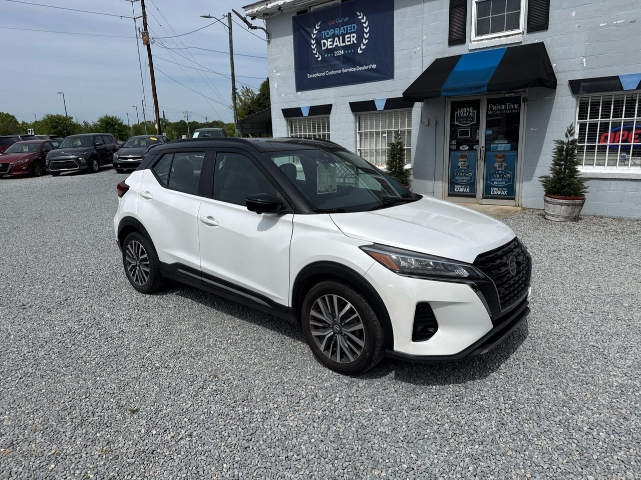 Nissan Kicks SR 4D SUV FWD 2021