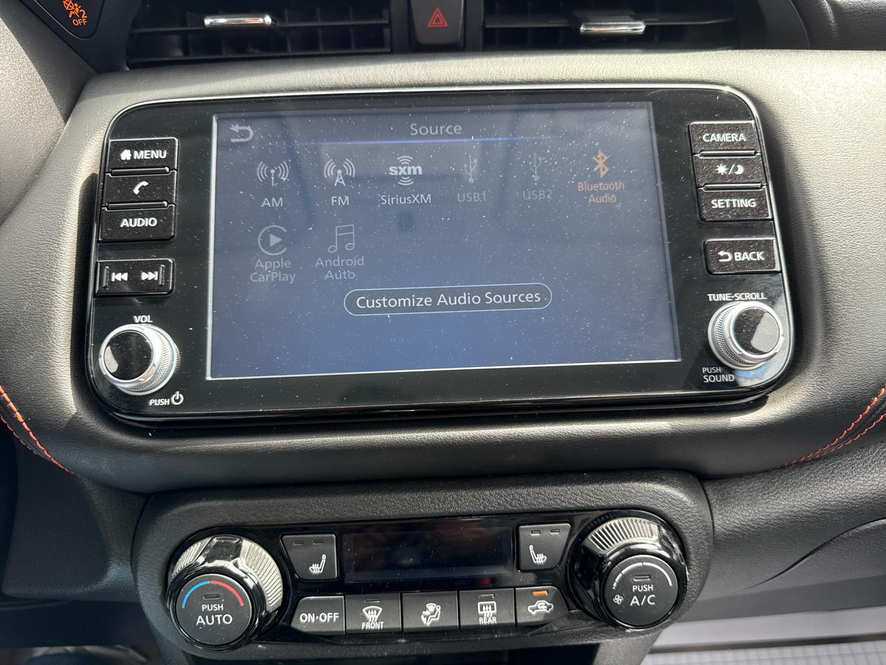 Nissan Kicks SR 4D SUV FWD 2021