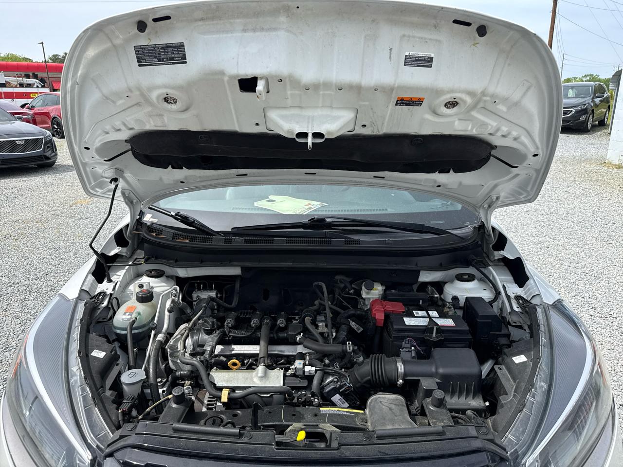 Nissan Kicks SR 4D SUV FWD 2021