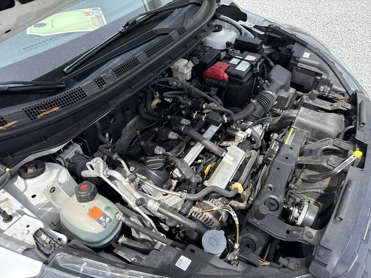 Nissan Kicks SR 4D SUV FWD 2021