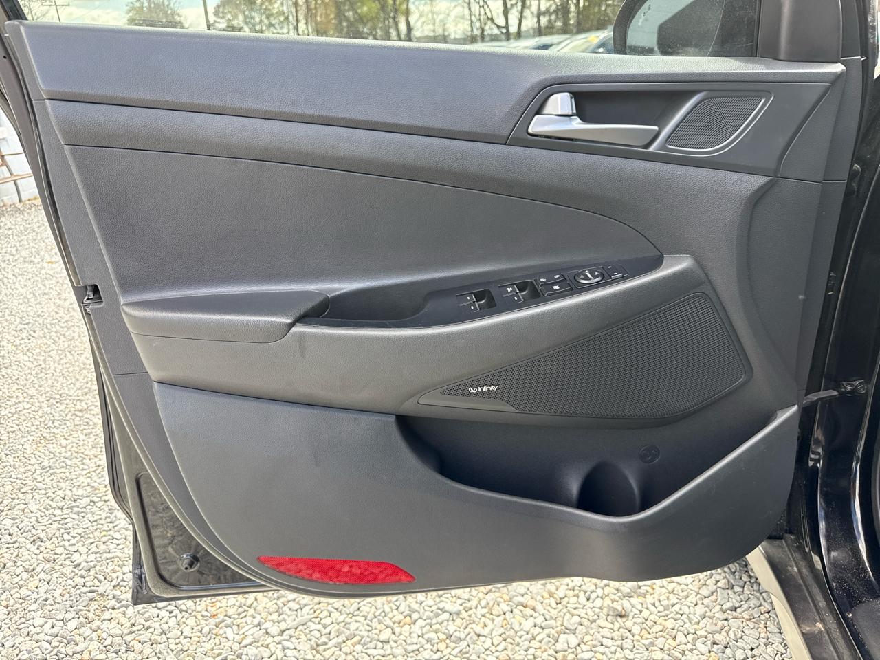 Hyundai Tucson Limited 4D SUV FWD 2017