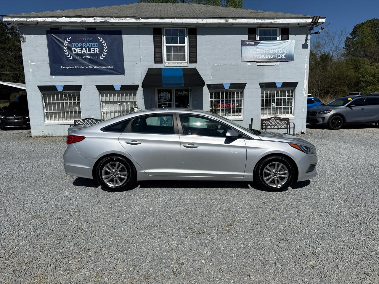 Hyundai Sonata SE 2.4L 2017