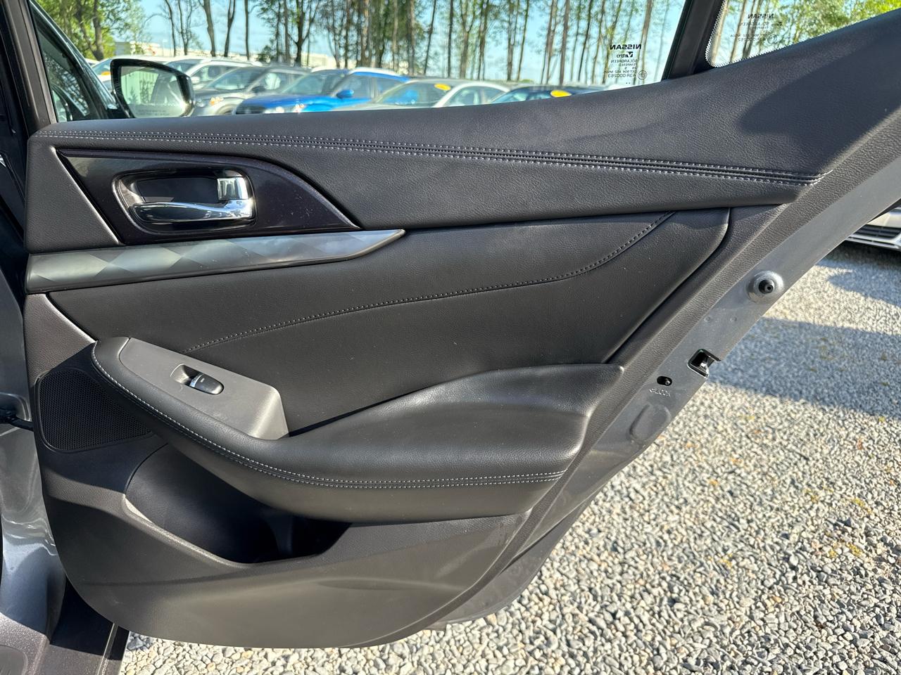 Nissan Maxima 4dr Sdn 3.5 S 2019