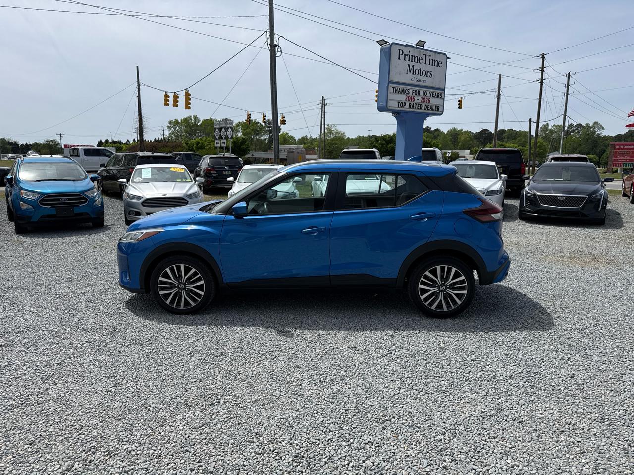 Nissan Kicks SV 4D SUV FWD 2021