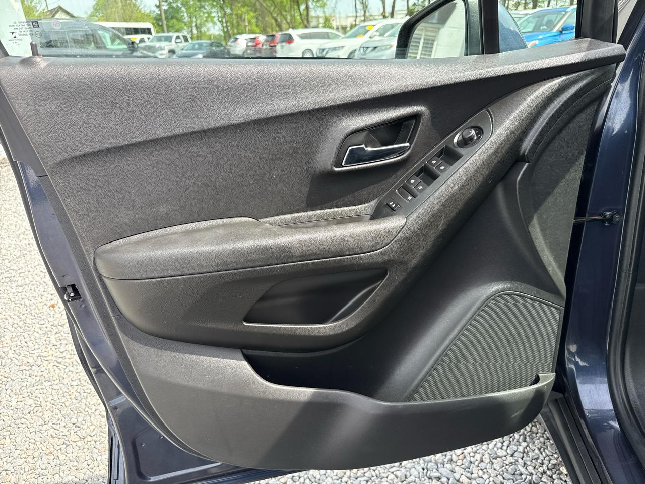 Chevrolet Trax LS 4D SUV AWD 2019