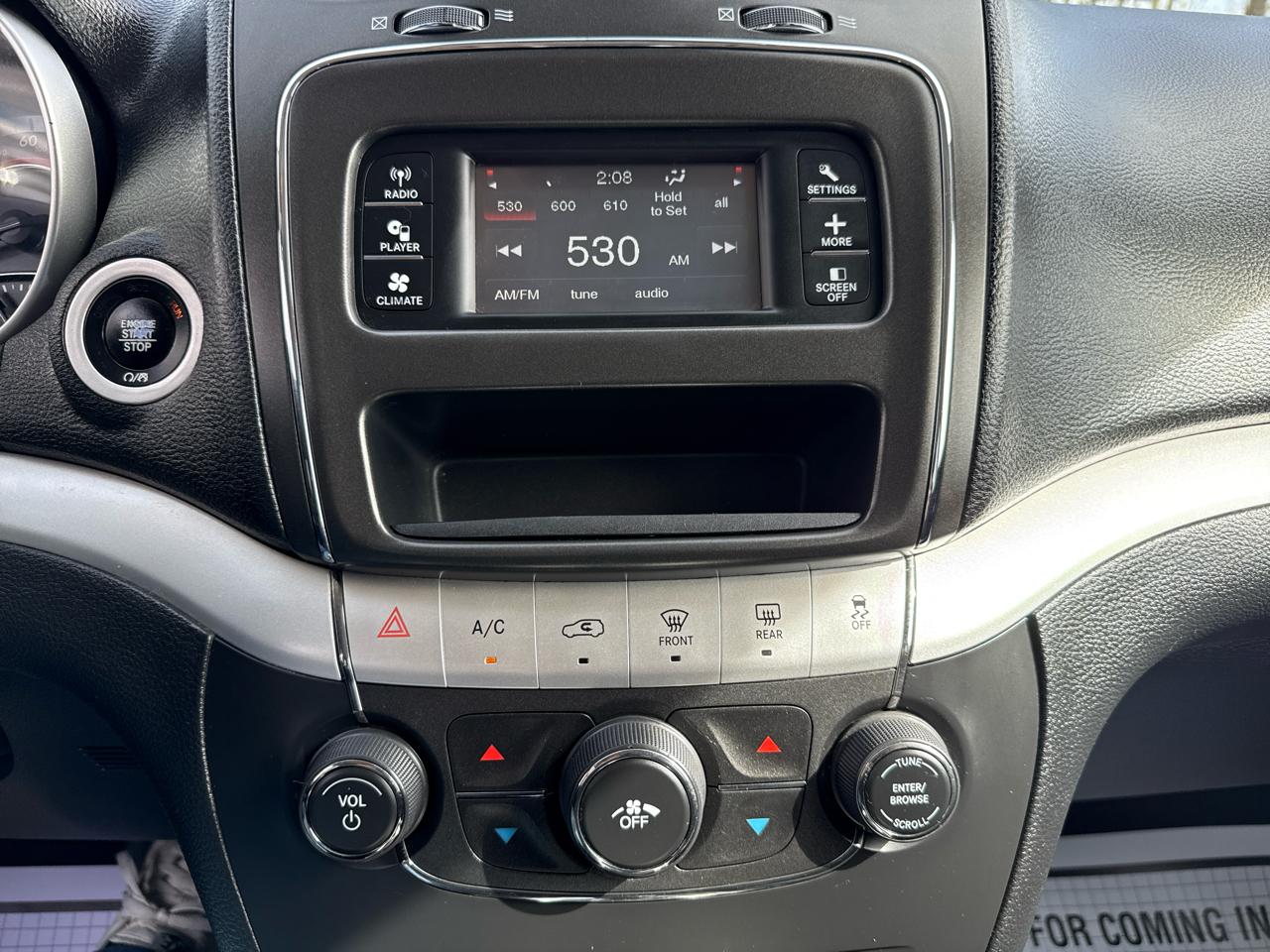 Dodge Journey SXT 4D SUV FWD 2017