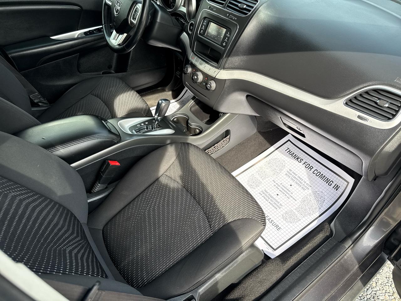 Dodge Journey SXT 4D SUV FWD 2017