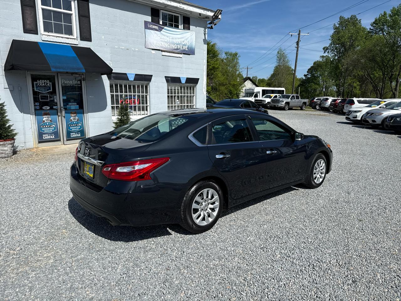 Nissan Altima 2.5 S Sedan 2017