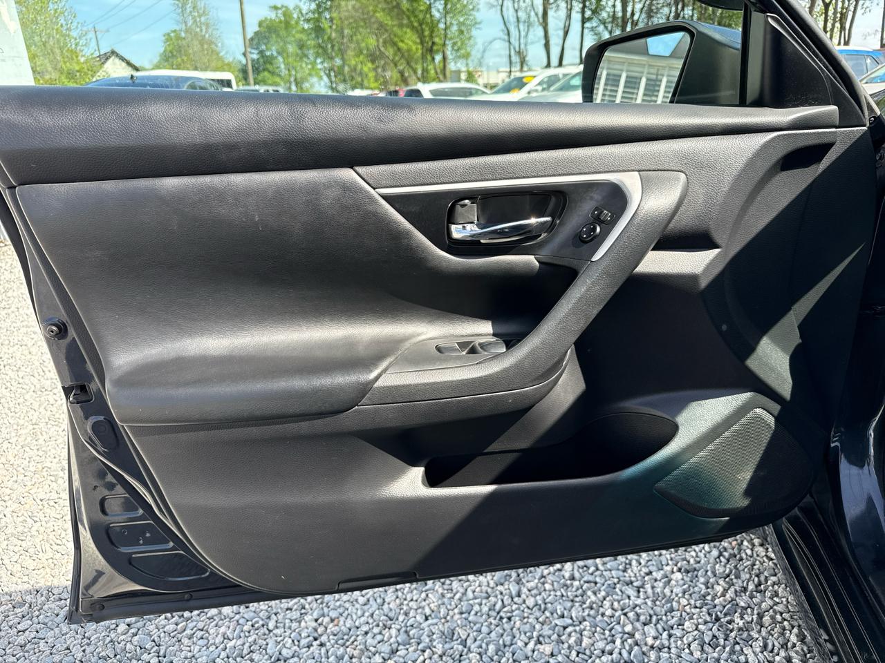 Nissan Altima 2.5 S Sedan 2017