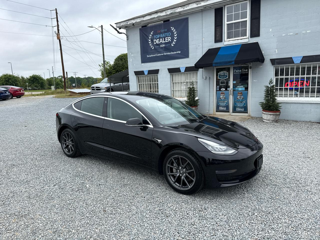 Tesla Model 3  2020