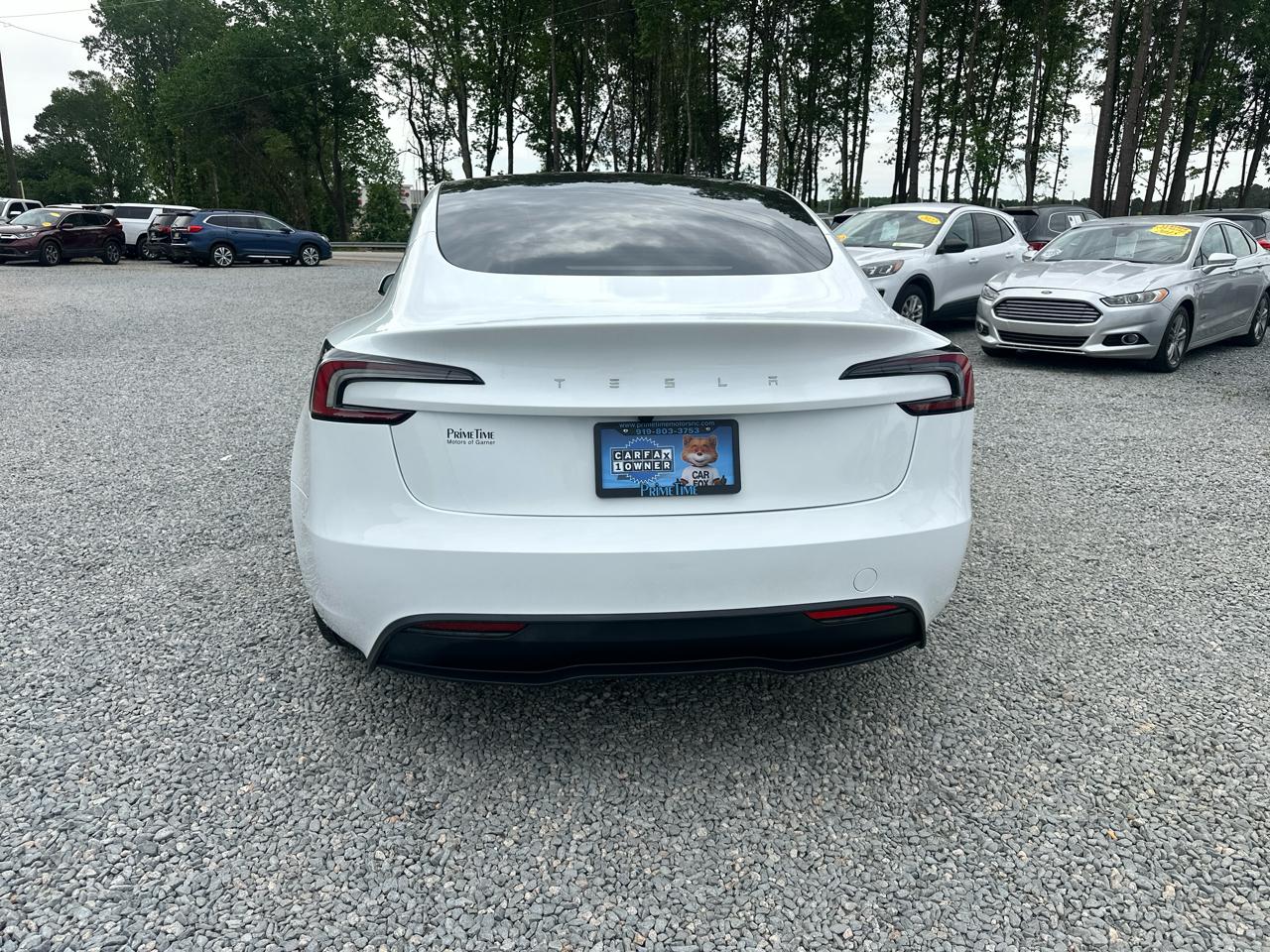 Tesla Model 3  2025