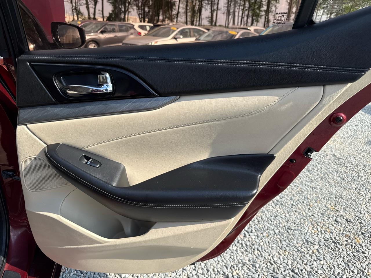 Nissan Maxima 3.5 S 2017