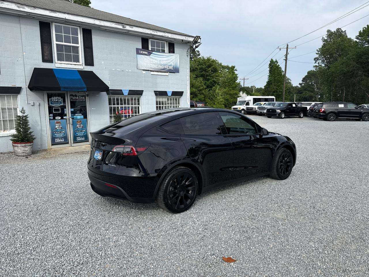 Tesla Model Y  2020