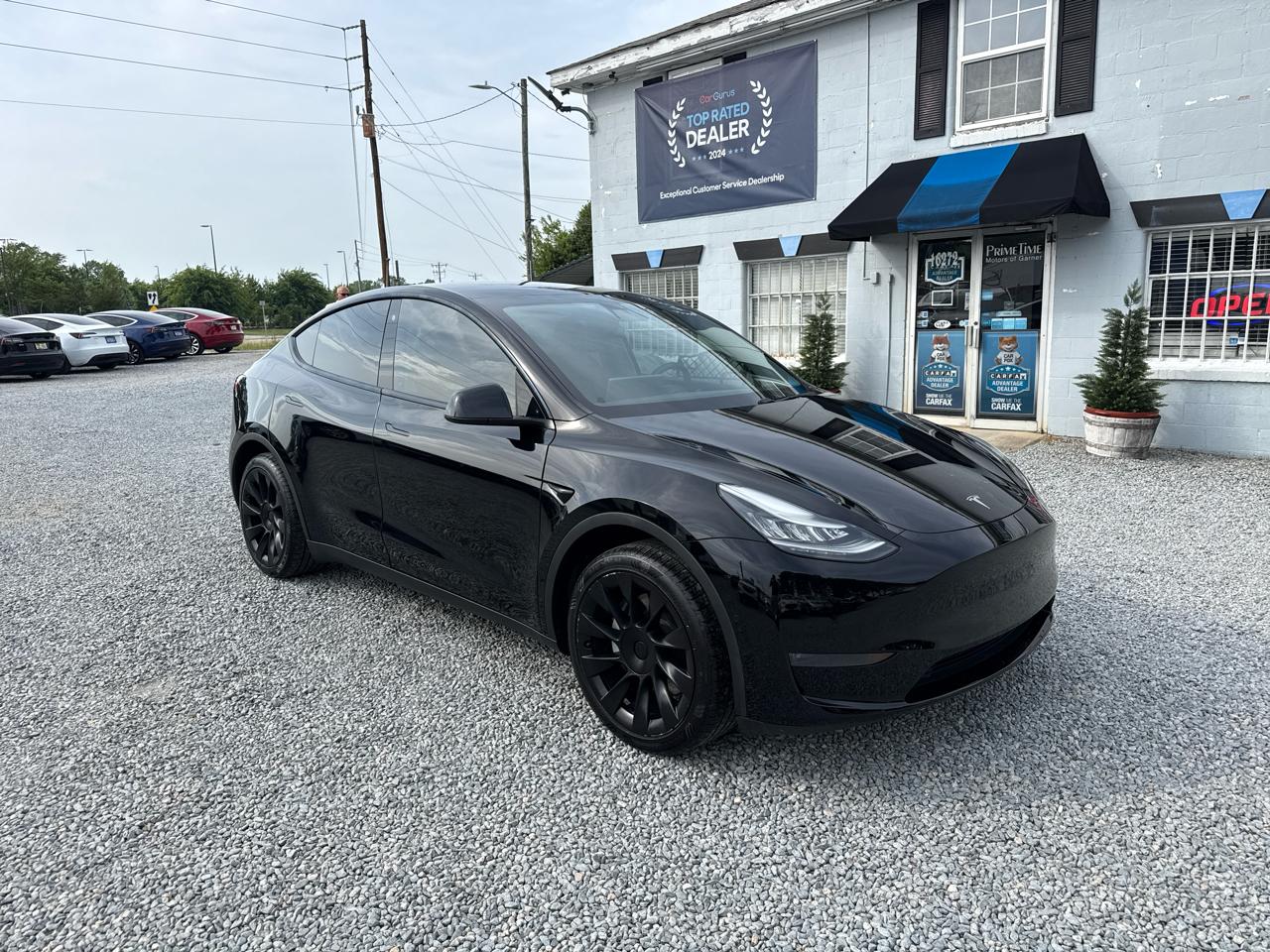 Tesla Model Y  2020