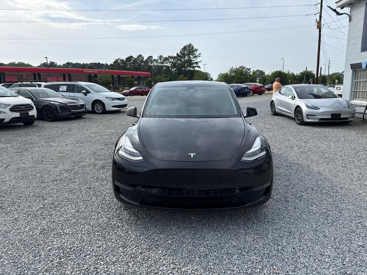 Tesla Model Y  2020