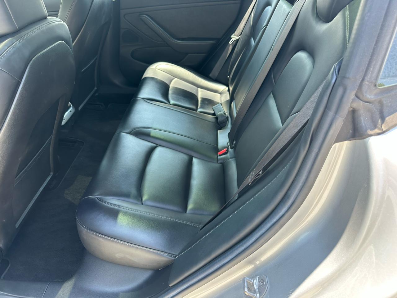 Tesla Model 3  2018