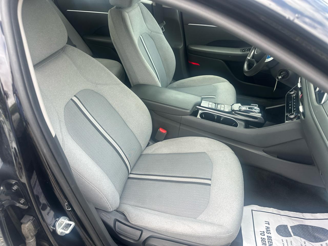 Hyundai Sonata SE 2.5L 2021