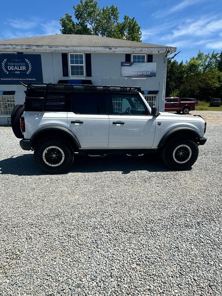 Ford Bronco 4WD 2dr Wagon Custom 2021