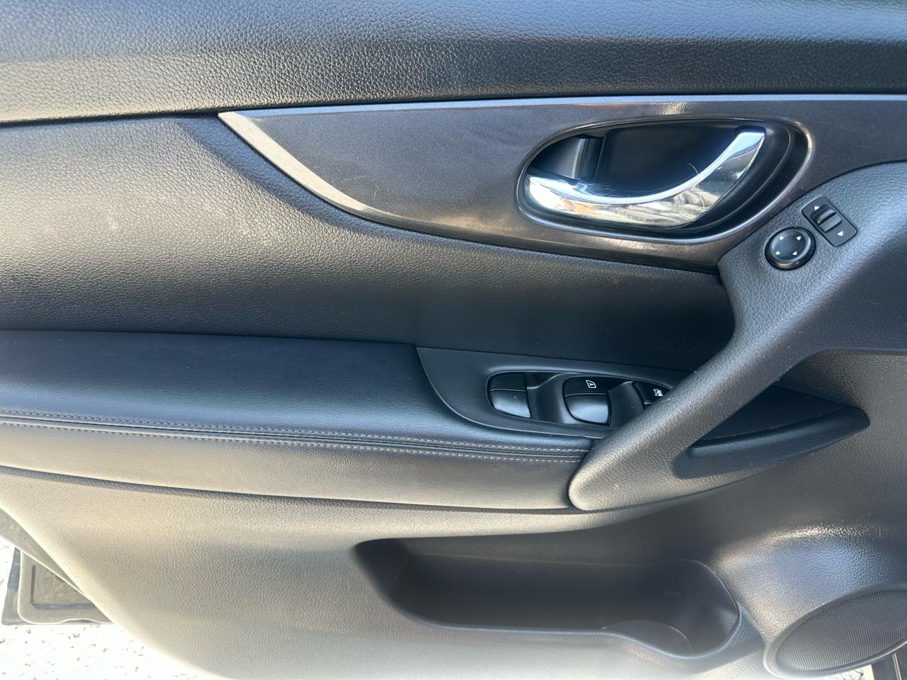 Nissan Rogue  2018