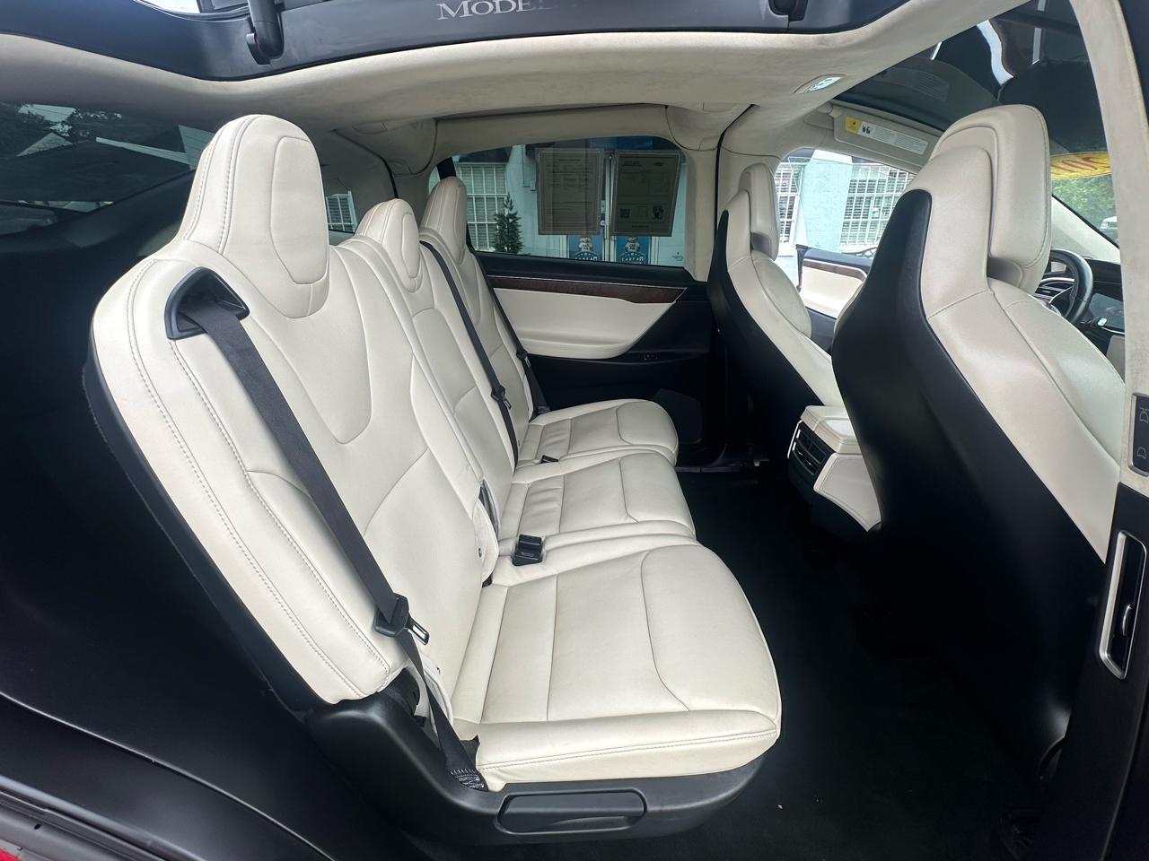 Tesla Model X  2017