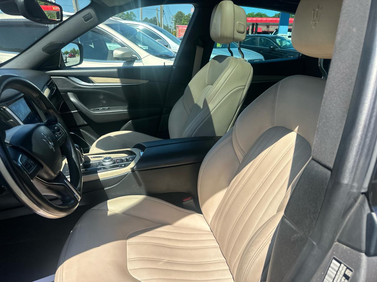 Maserati Levante  2018