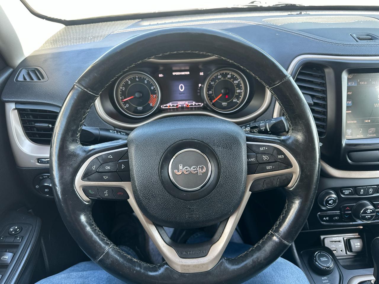 Jeep Cherokee  2015