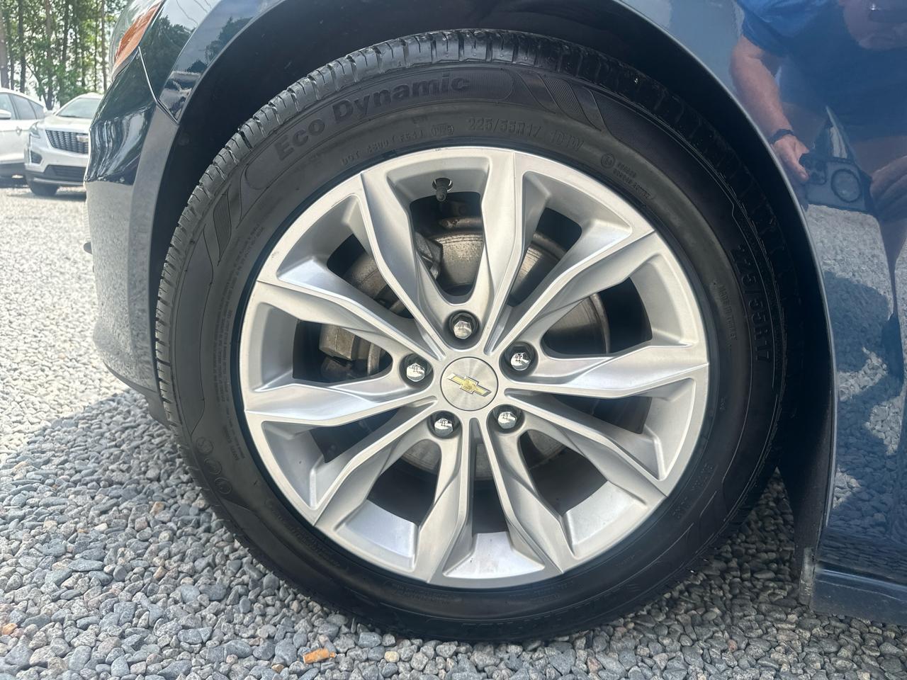 Chevrolet Malibu  2019