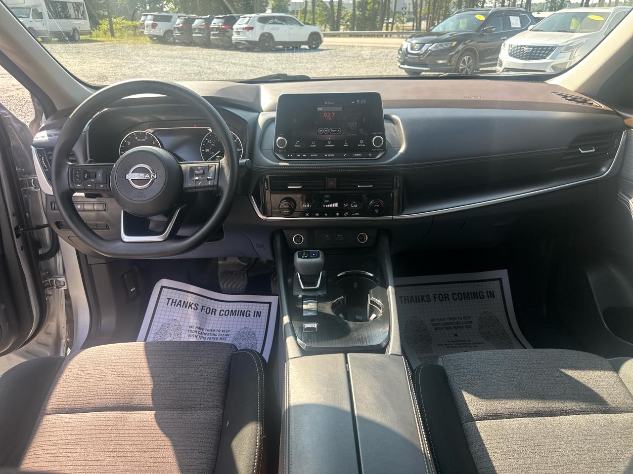Nissan Rogue SV 2022