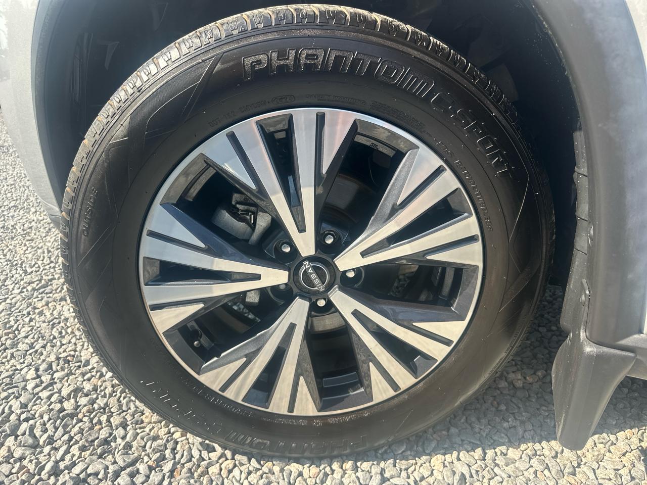 Nissan Rogue SV 2022