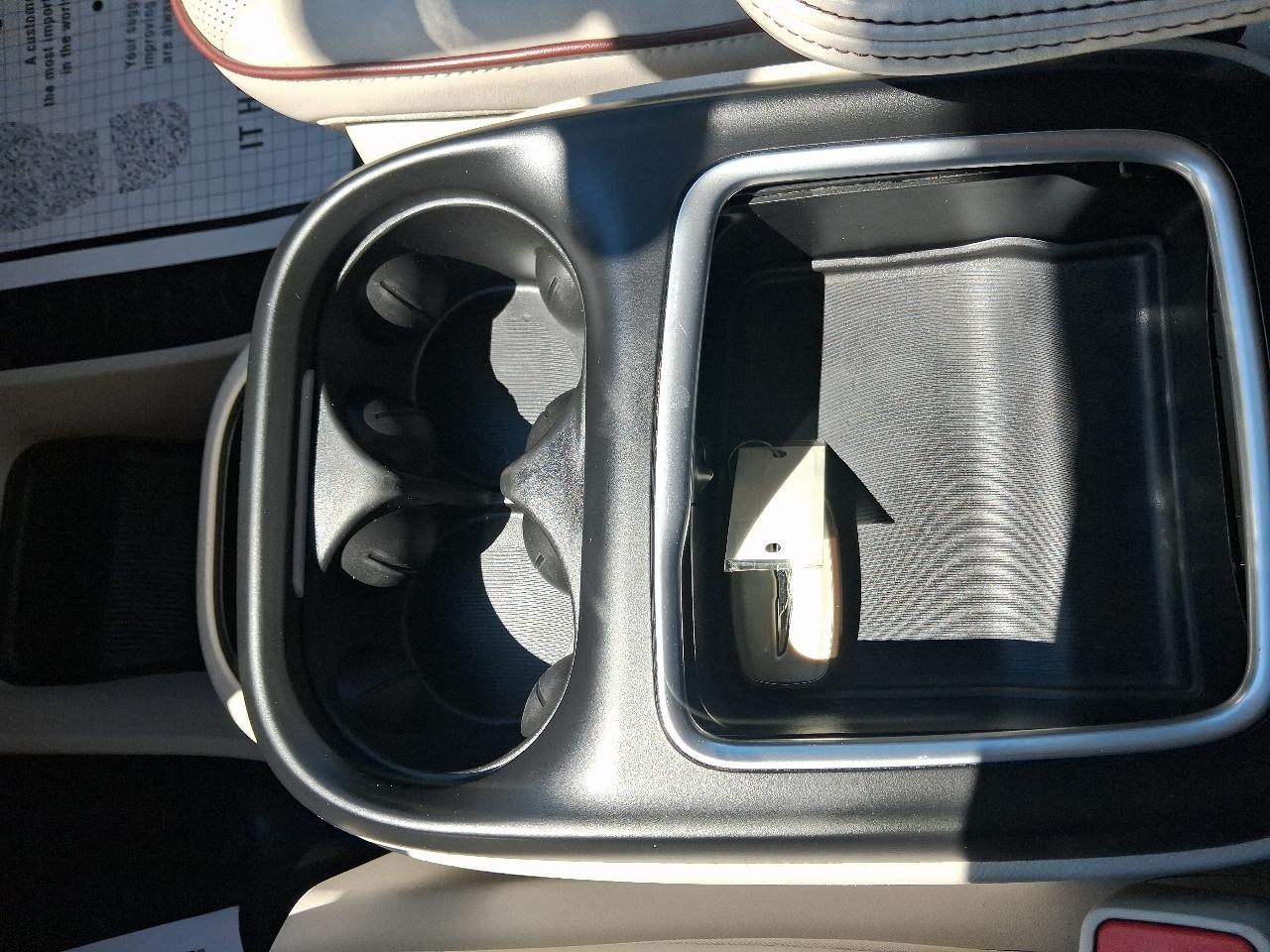 Chrysler Pacifica Limited FWD 2017