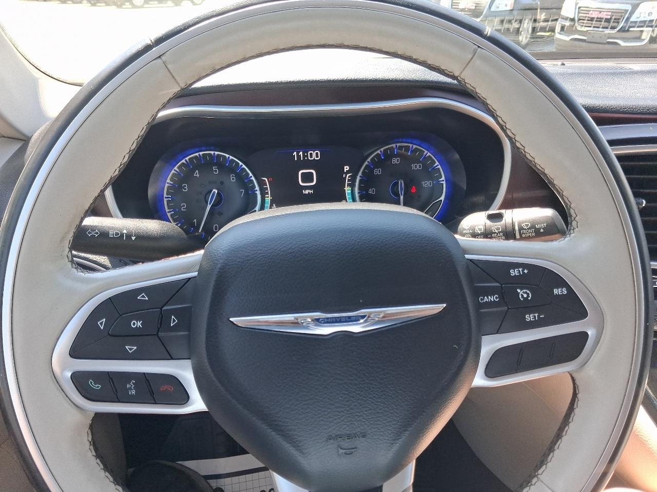 Chrysler Pacifica Limited FWD 2017