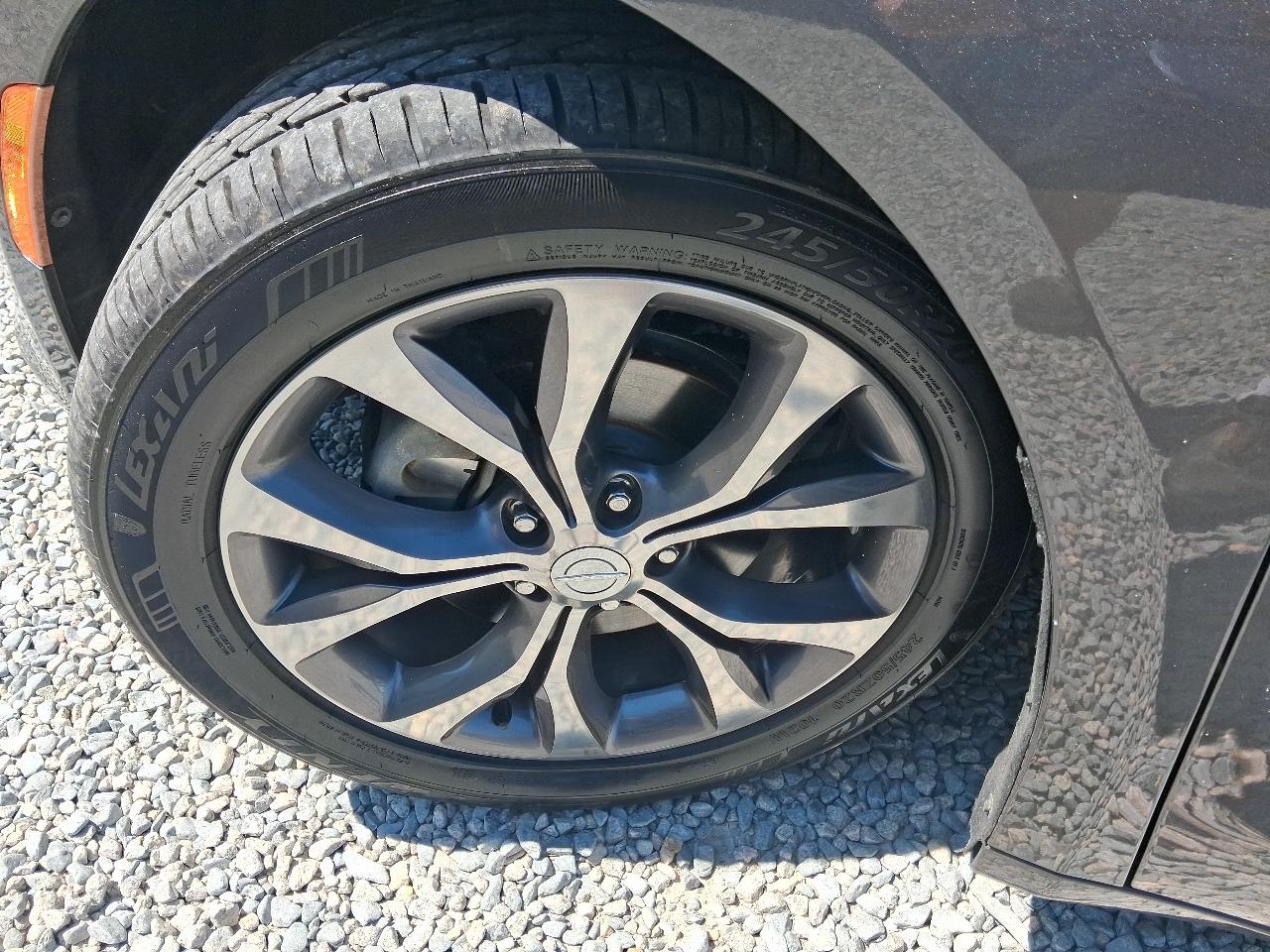 Chrysler Pacifica Limited FWD 2017