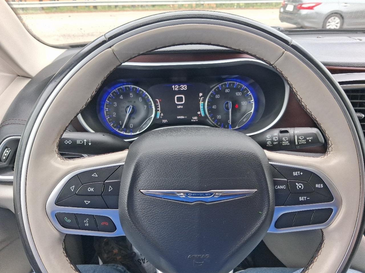 Chrysler Pacifica  2017