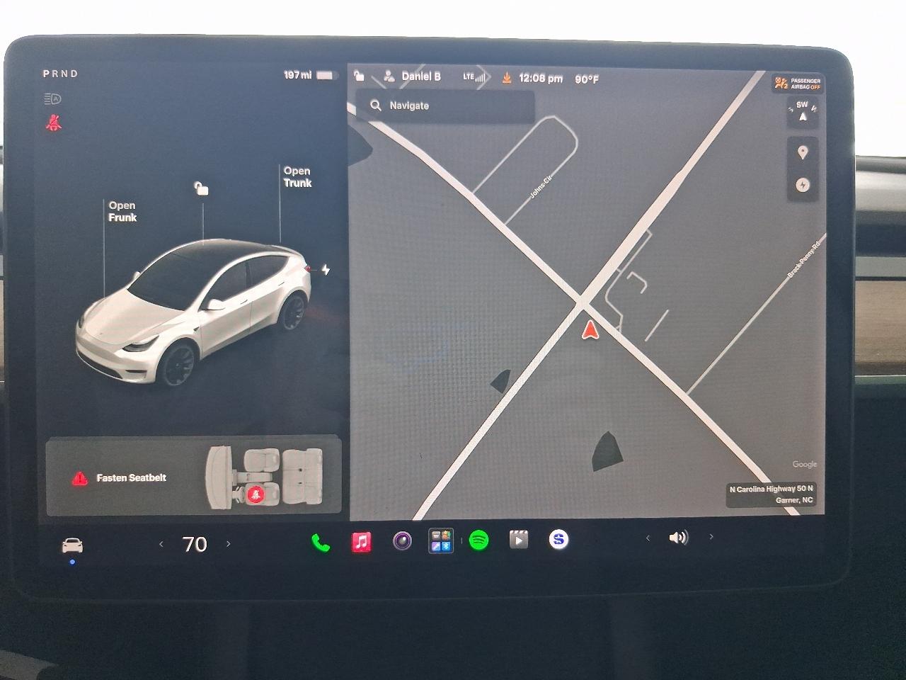 Tesla Model Y  2021