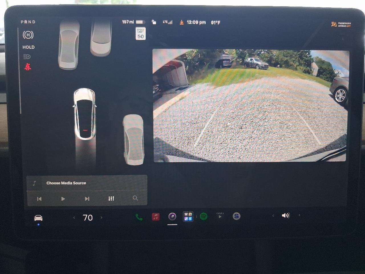 Tesla Model Y  2021