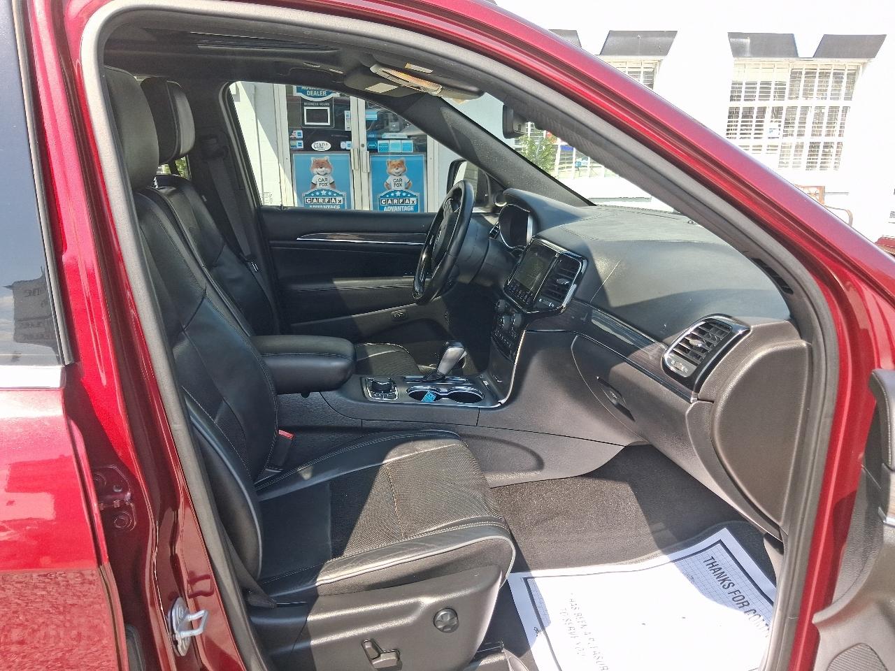 Jeep Grand Cherokee 4dr Overland 4WD 2021