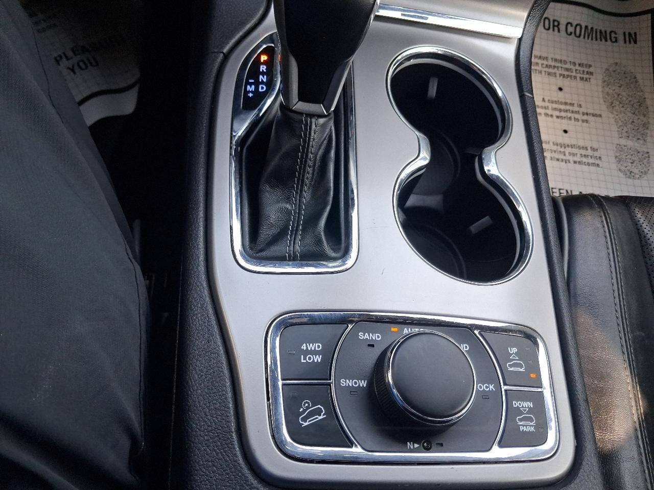 Jeep Grand Cherokee 4dr Overland 4WD 2021